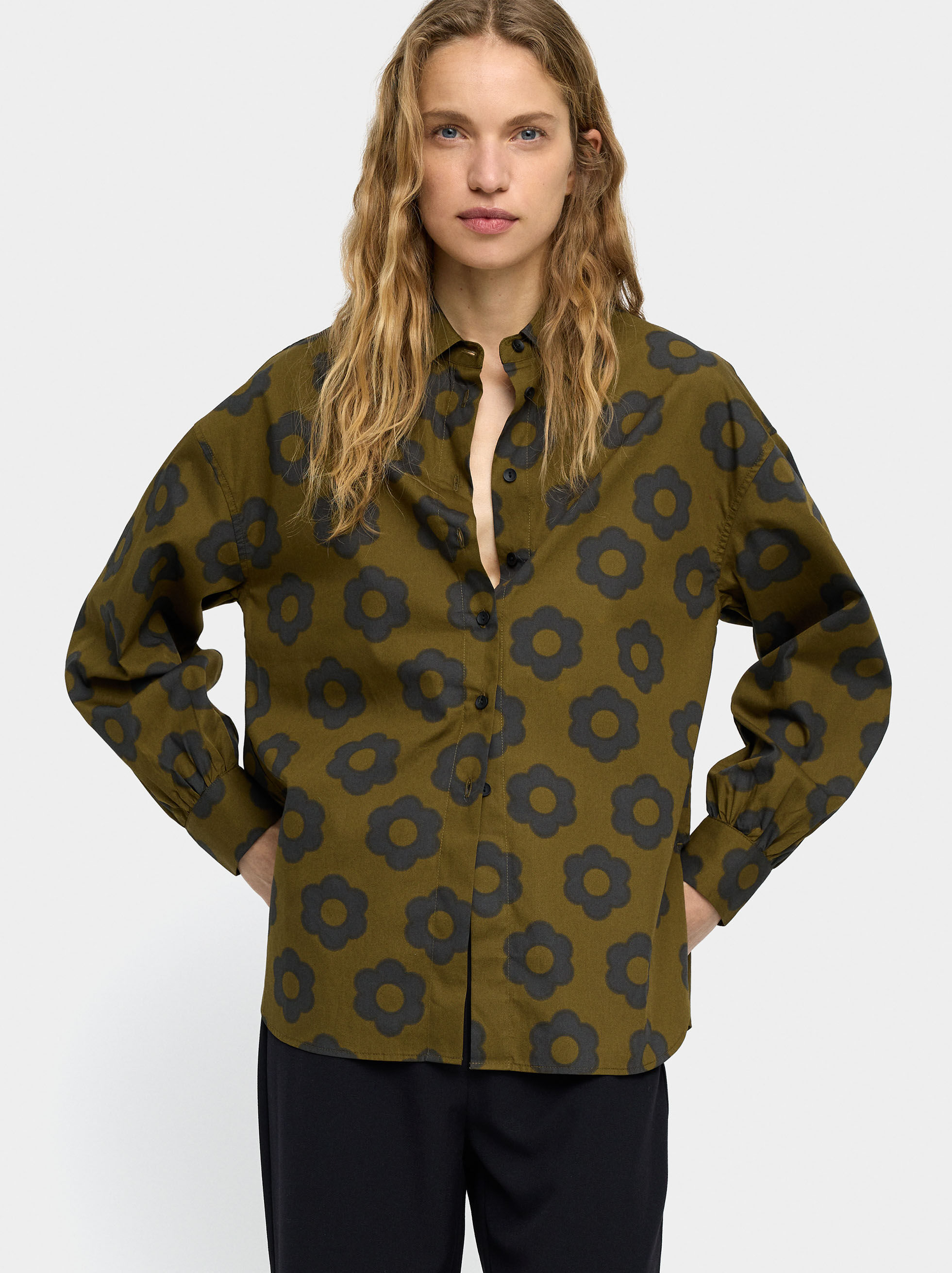 Camicia floreale in 100% cotone