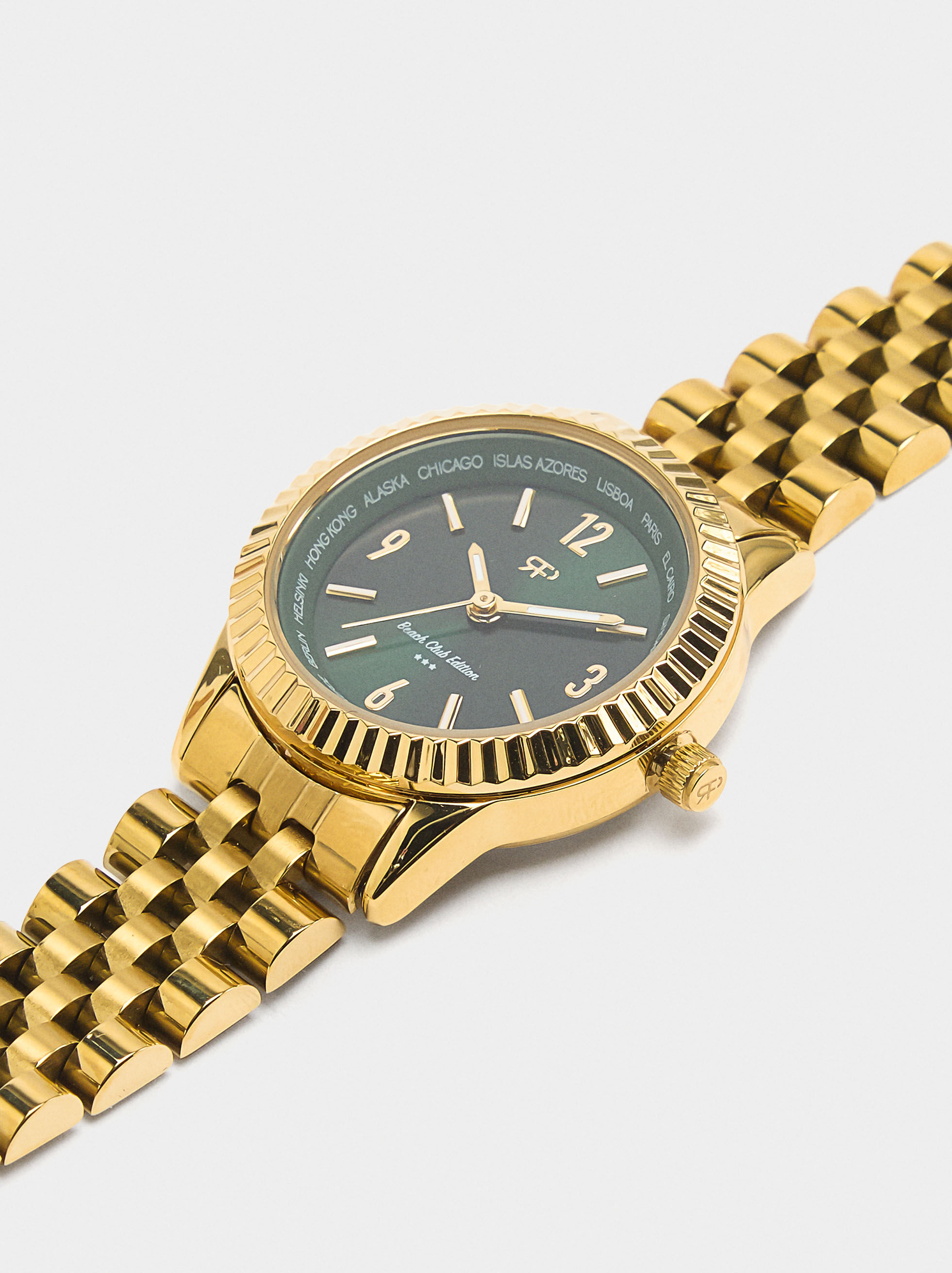 Orologio tondo con cinturino in acciaio inossidabile