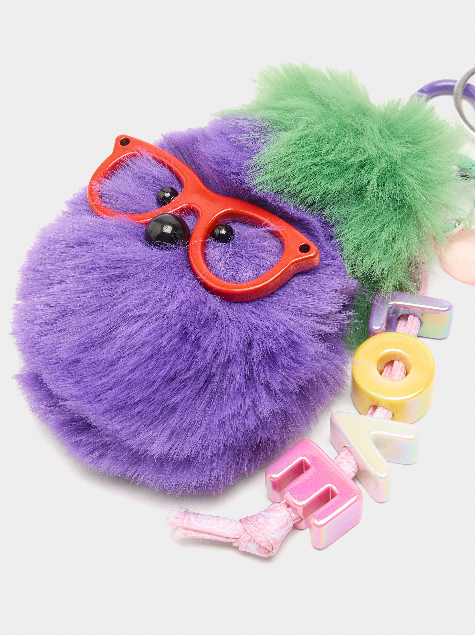 Portachiavi charm pompon LOVE