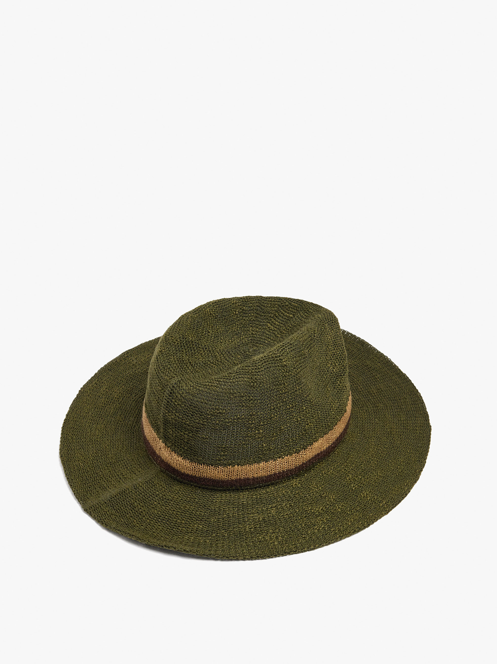 Cappello in maglia con dettaglio bicolor