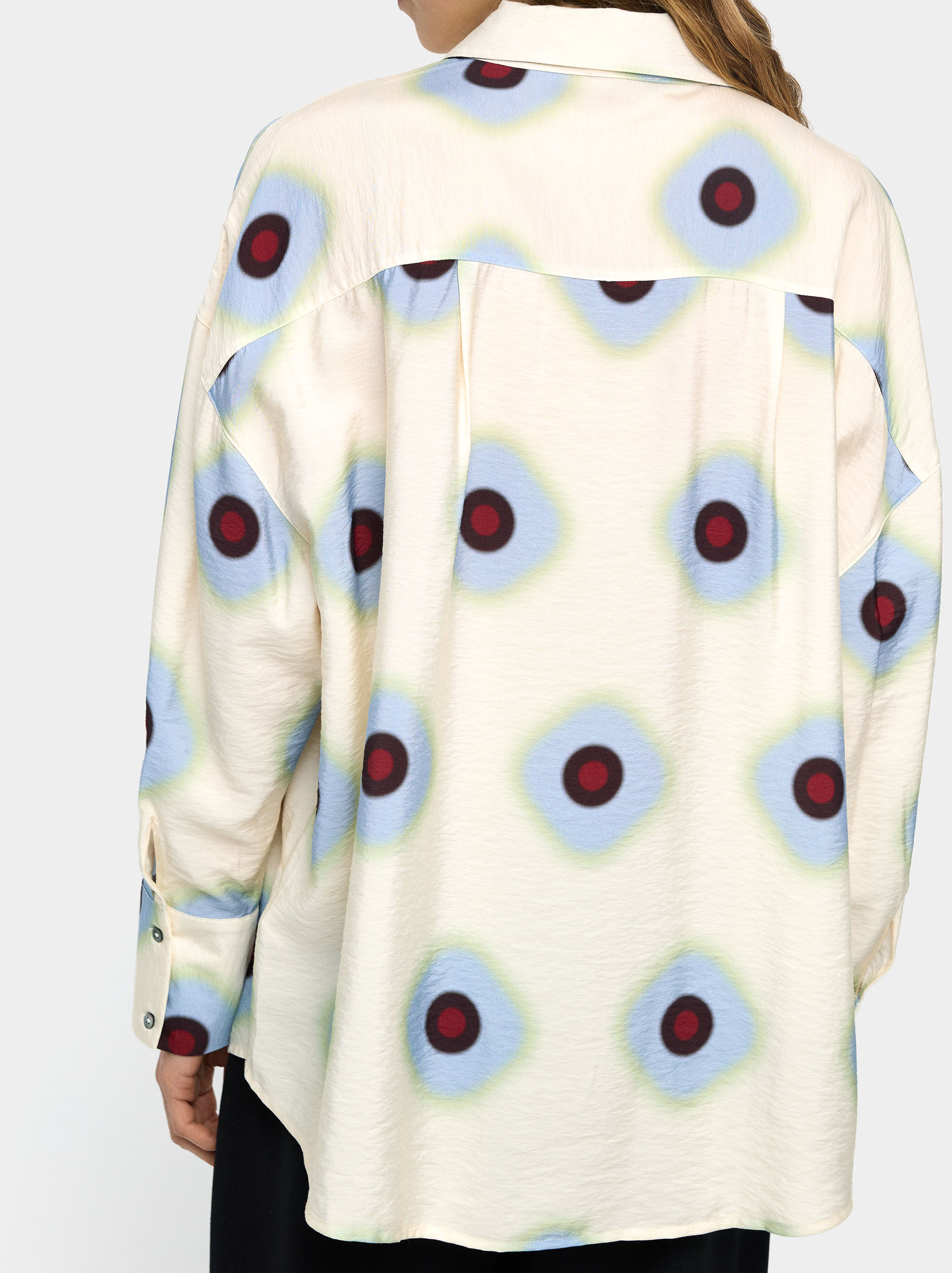 Camicia con stampa a cerchi