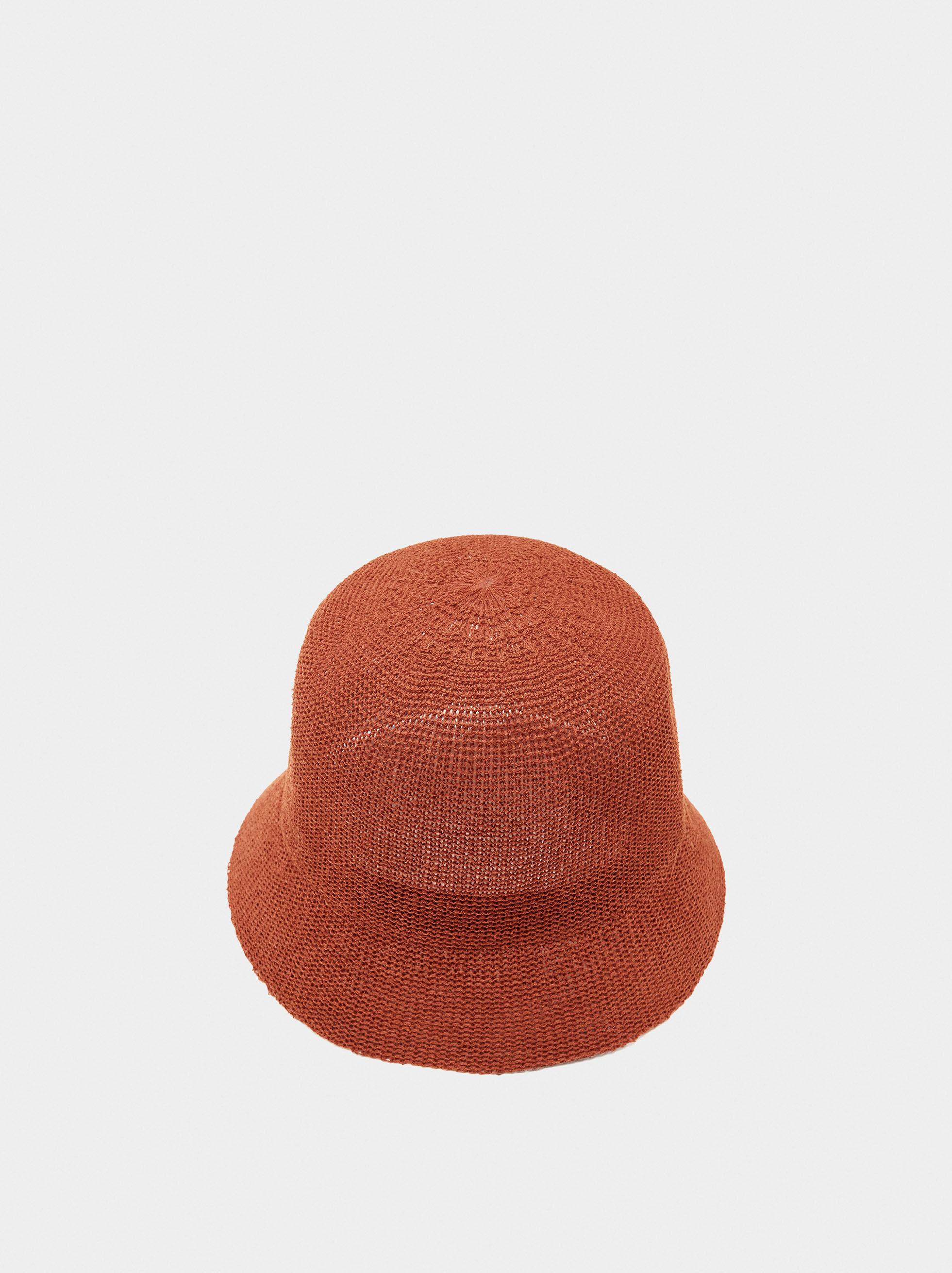 Cappello a secchiello in maglia