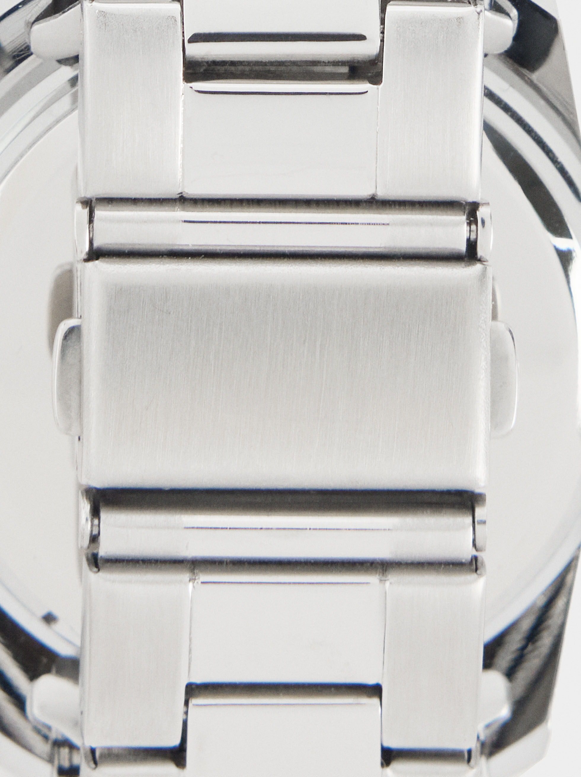 Orologio tondo con cinturino in acciaio inossidabile